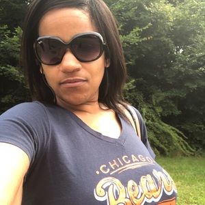 Meet your Posher, Tierra